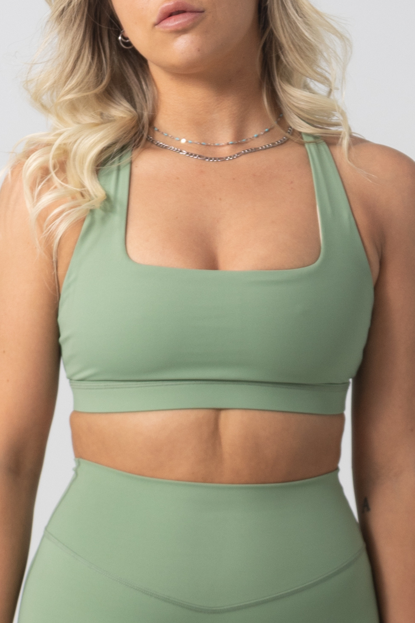 Round Neck with Removable Bra Cup Cotton Spandex Bra Top in Olive